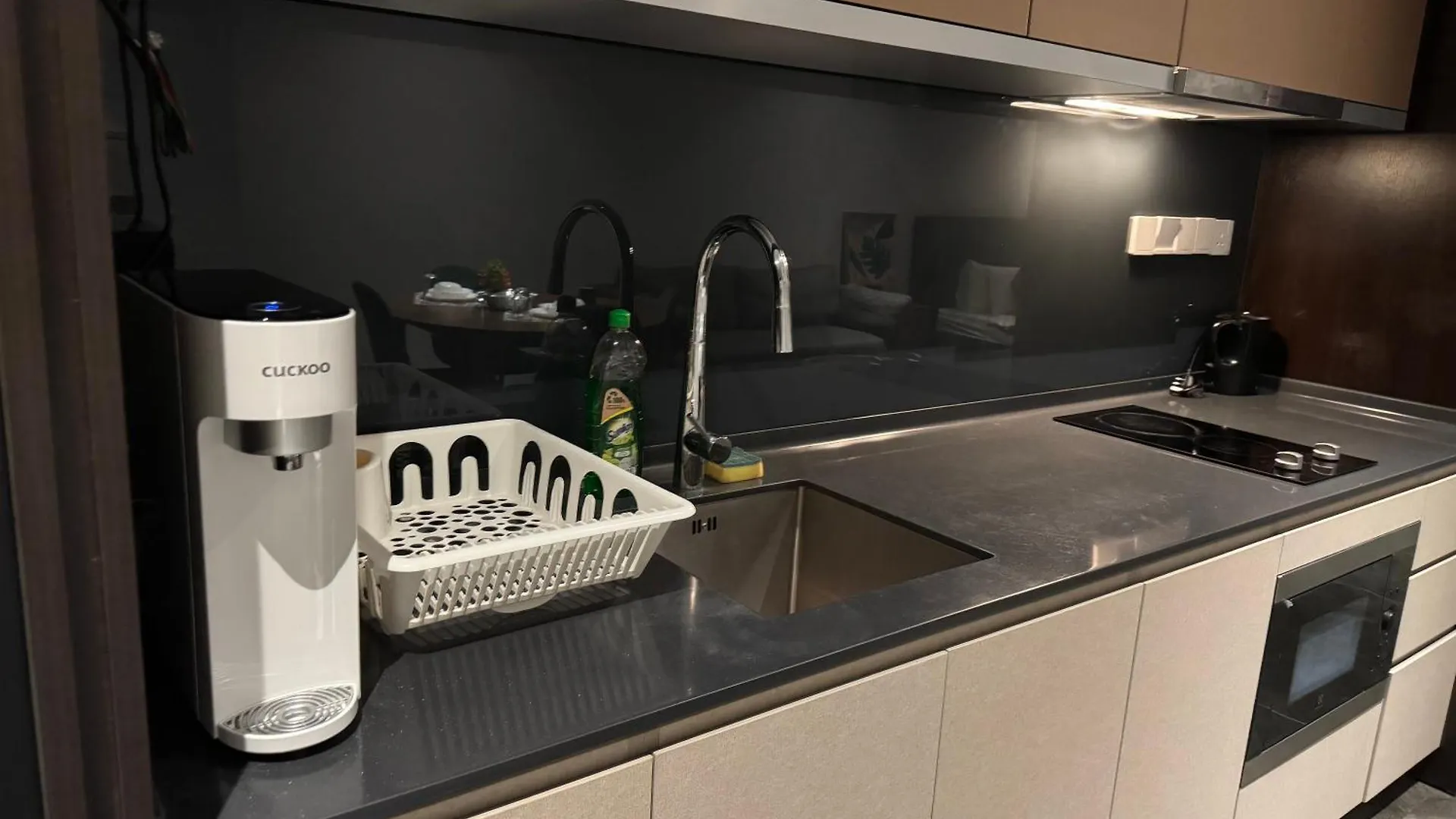 Hotel Scarletz Suites Klcc By City Home Kuala Lumpur