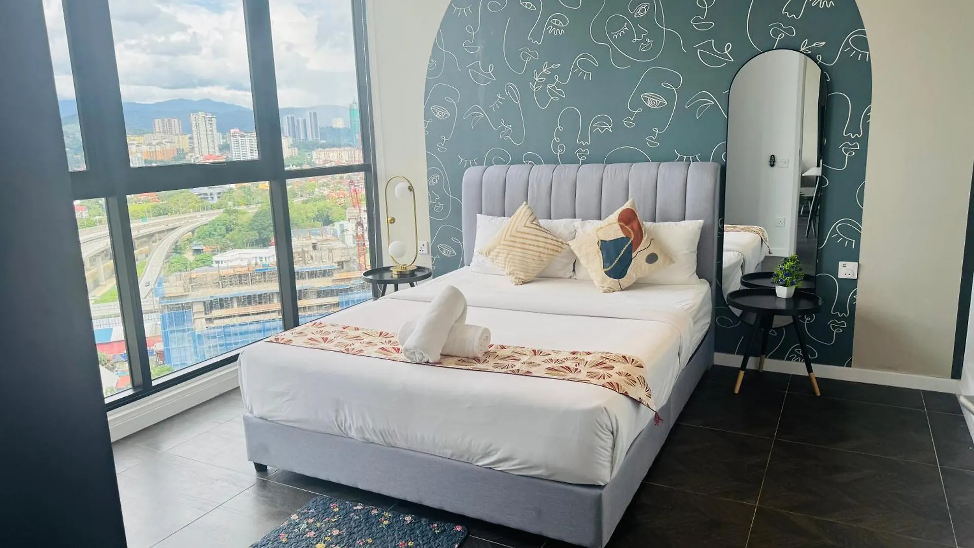 Scarletz Suites Klcc By City Home Kuala Lumpur